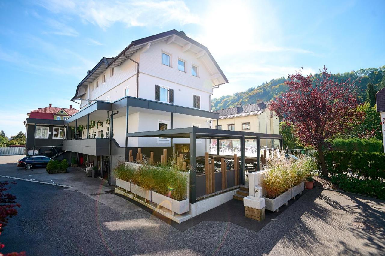 Wallner - Hotel&Wirt Arnoldstein Exterior foto