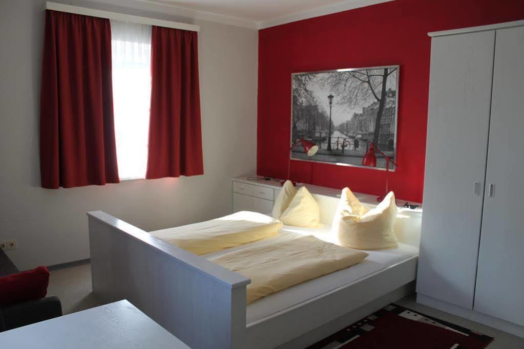 Wallner - Hotel&Wirt Arnoldstein Exterior foto
